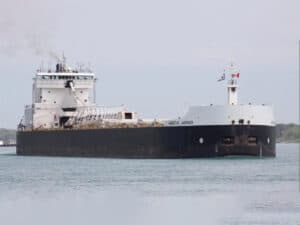 Great lakes bulk carrier prior to grounding