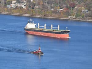 Vessels on Hudson River